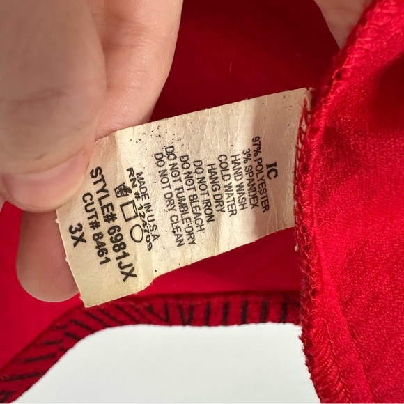 IC by Connie K red black jacket 3X - Picture 6 of 6